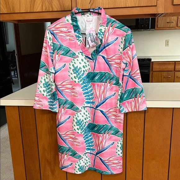 NWT Top It Off Pink Tropical Floral Shift Dress Medium Resortwear Wrinkle Free
N - Picture 3 of 15